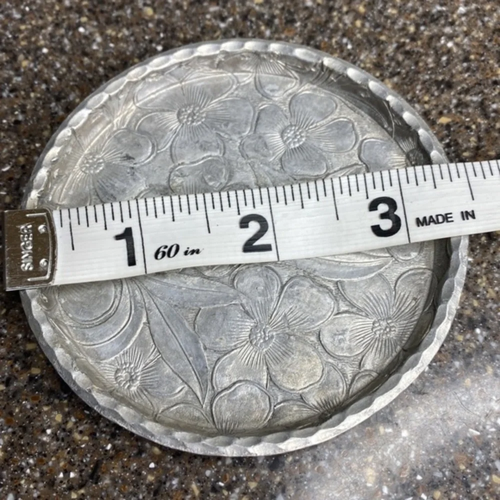 Vintage Everlast Hand Forged Aluminum Floral Tray Dish Trinket Catch-All